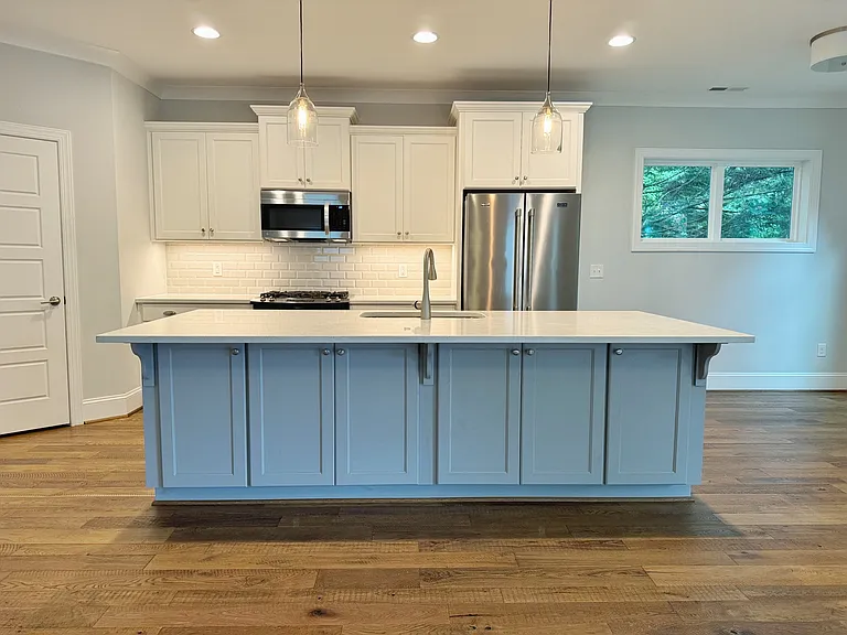 731aff5f38265bcdc843b479a98875e8-cc_ft_768