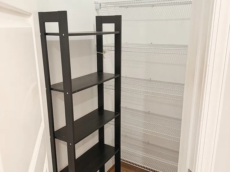 c064280637a79d30a3da3d9e040a3133-cc_ft_768