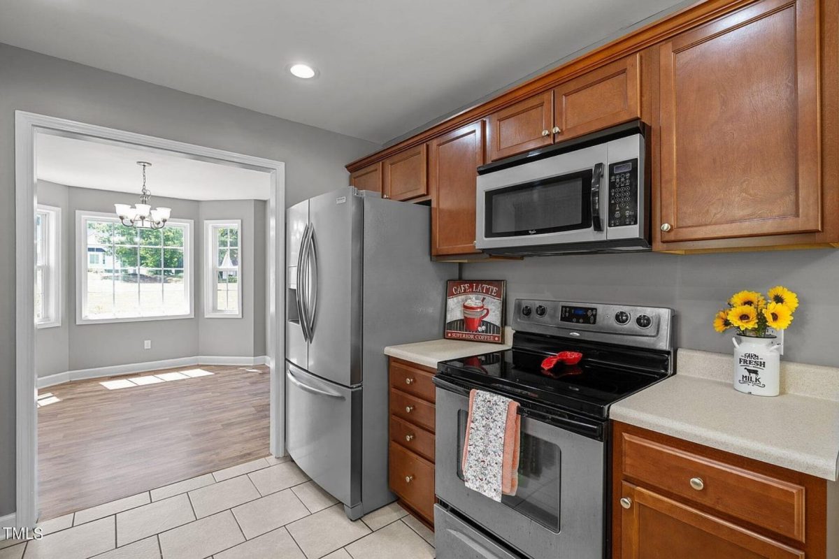 Traditional Home Plan Functional One-Story Layout with CAD Blueprints