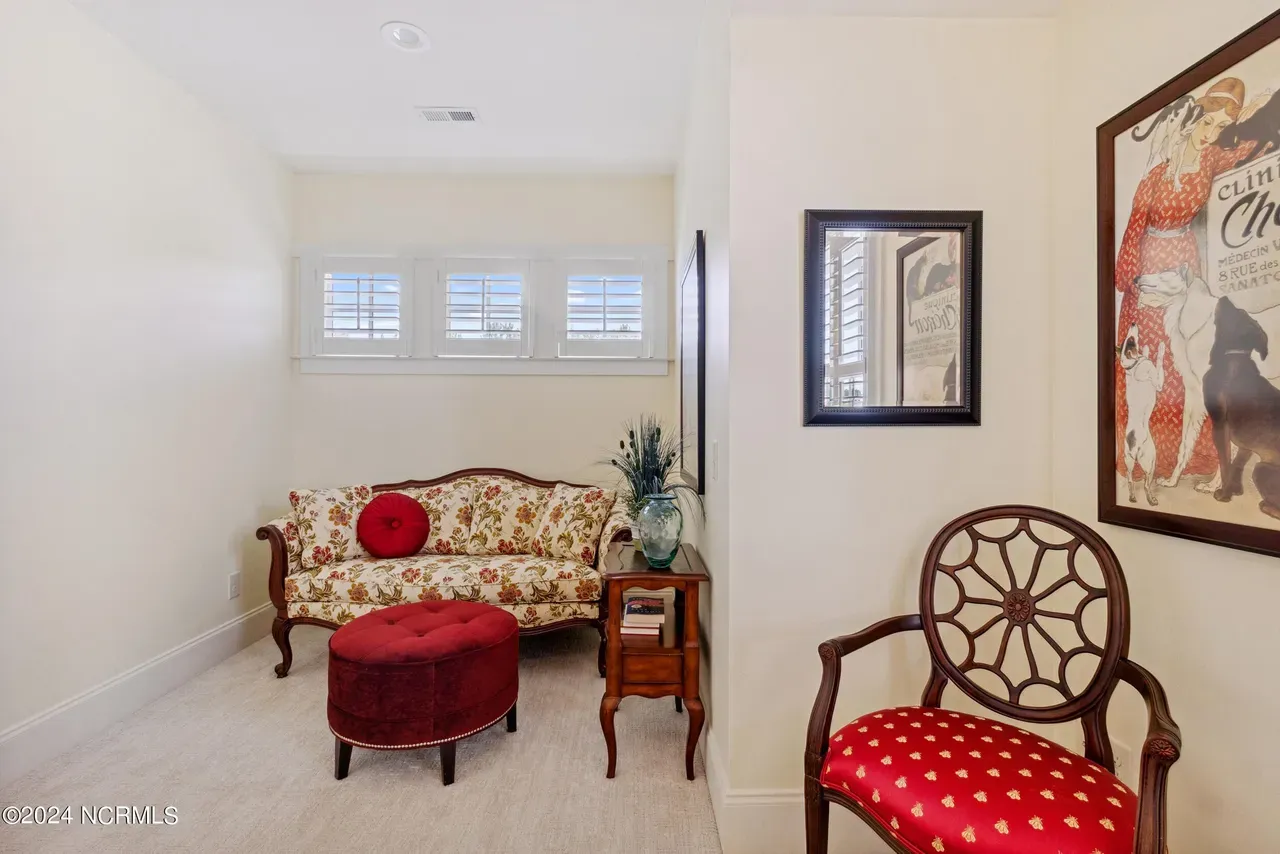Beautiful Home (16)