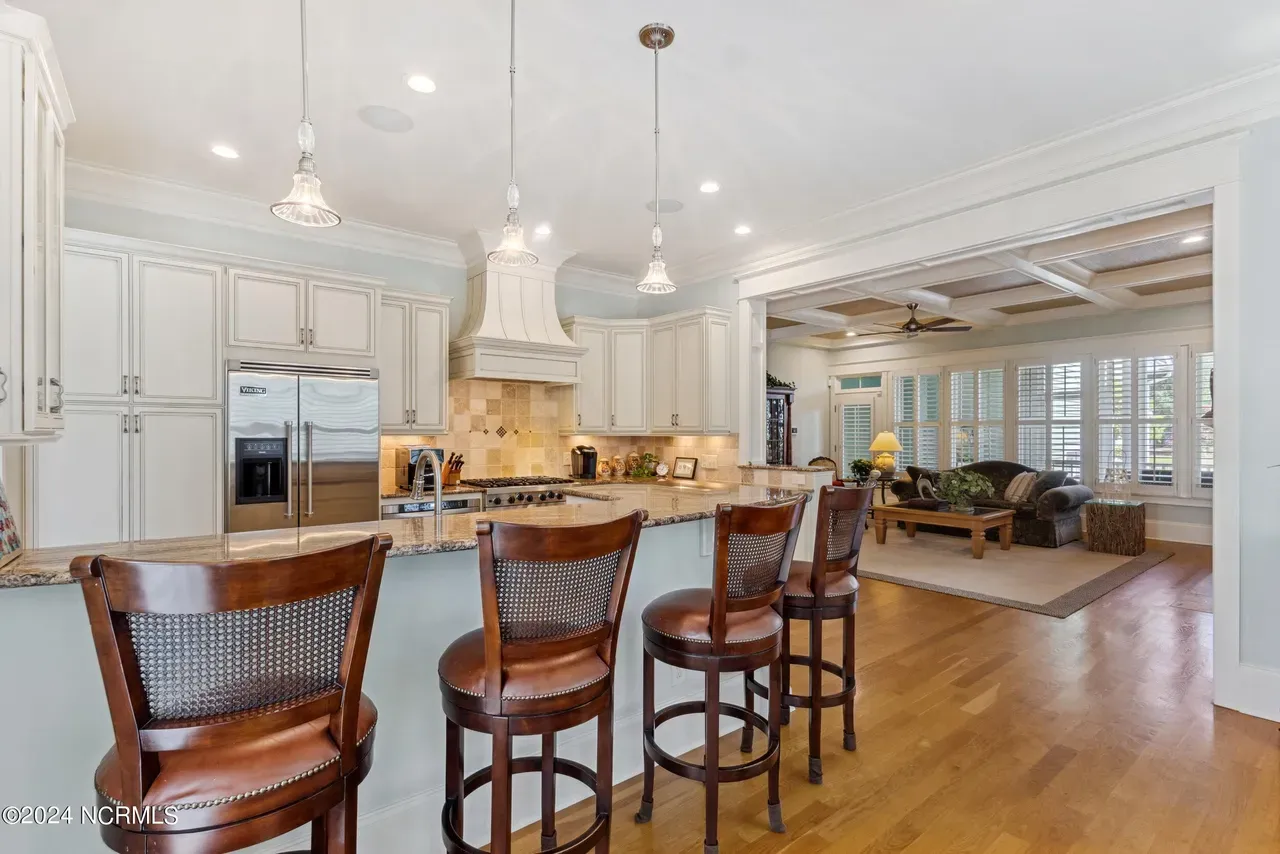 Beautiful Home (37)