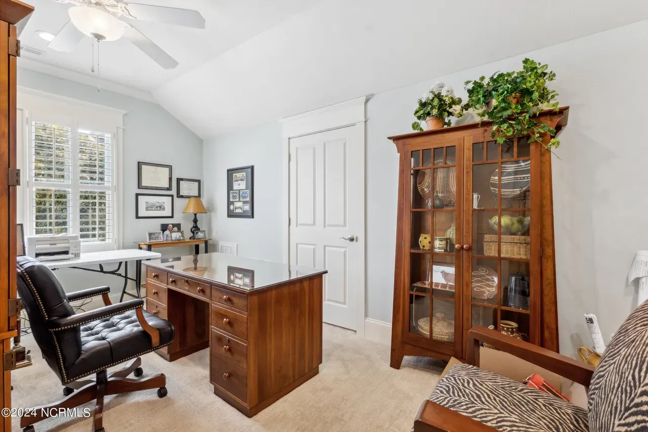 Beautiful Home (42)
