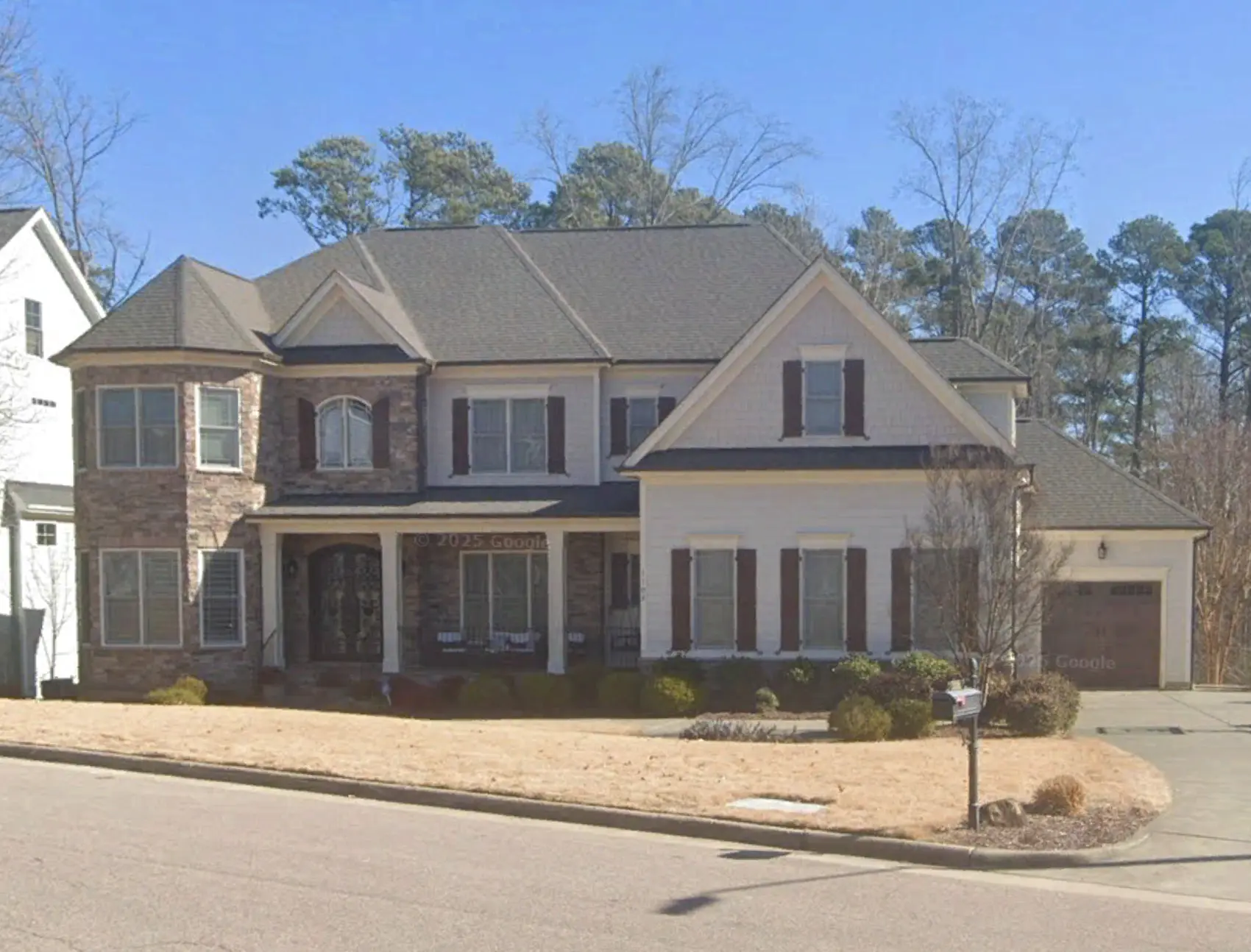 LARGE CRAFTSMAN HOUSE PLAN2