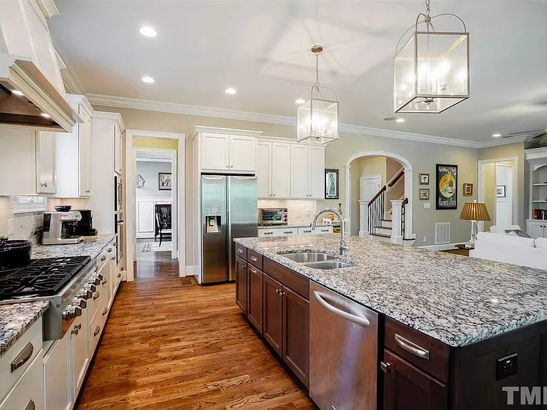 dc3d98df2369a7dd137a398549761345-cc_ft_768