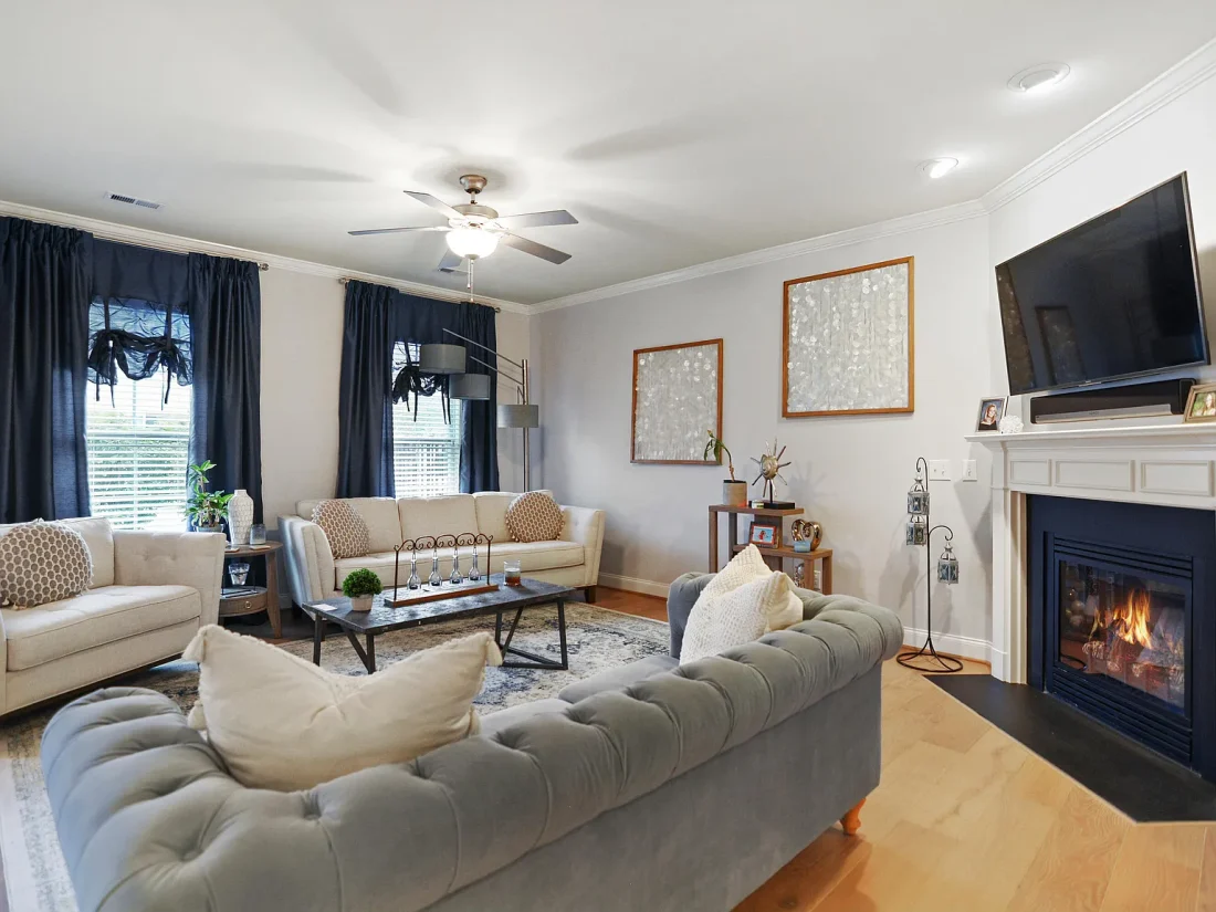 4362160169a86471692d962e1da524c4-cc_ft_1536