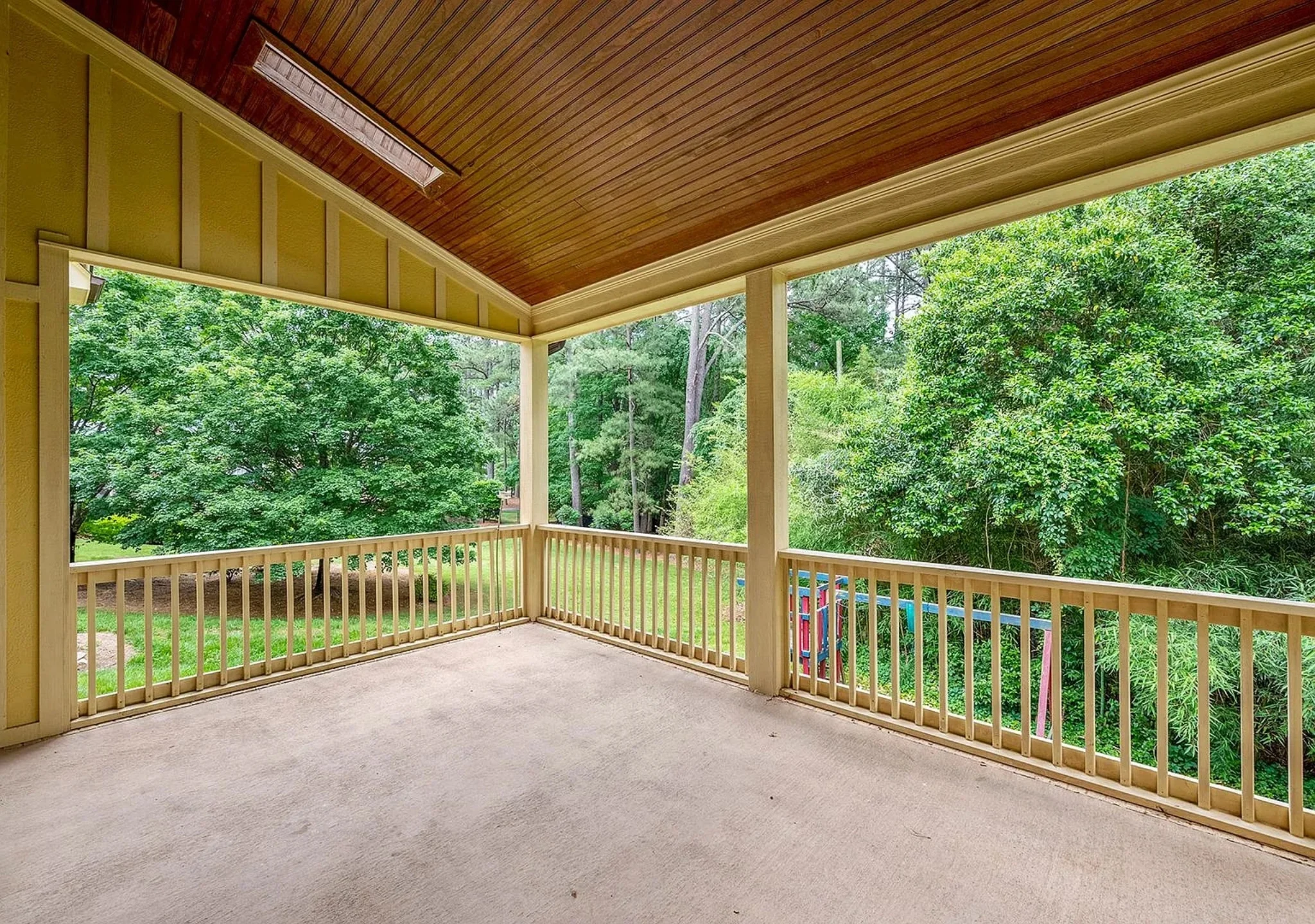 9-1363 HOUSE PLAN - Stunning 2-Story House Plan with Detailed CAD Designs 7 Stunning 2-Story Home Plan with Detailed CAD Designs