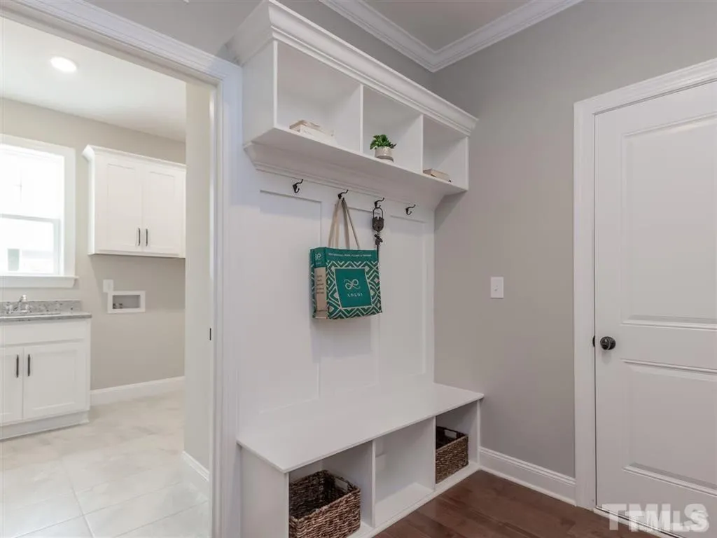 3174ca729a70f523ff0a3277f6f21318l-m1314845875rd-w1280_h960