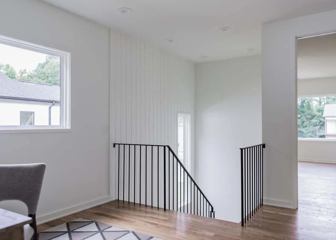 Modern Contemporary (32)