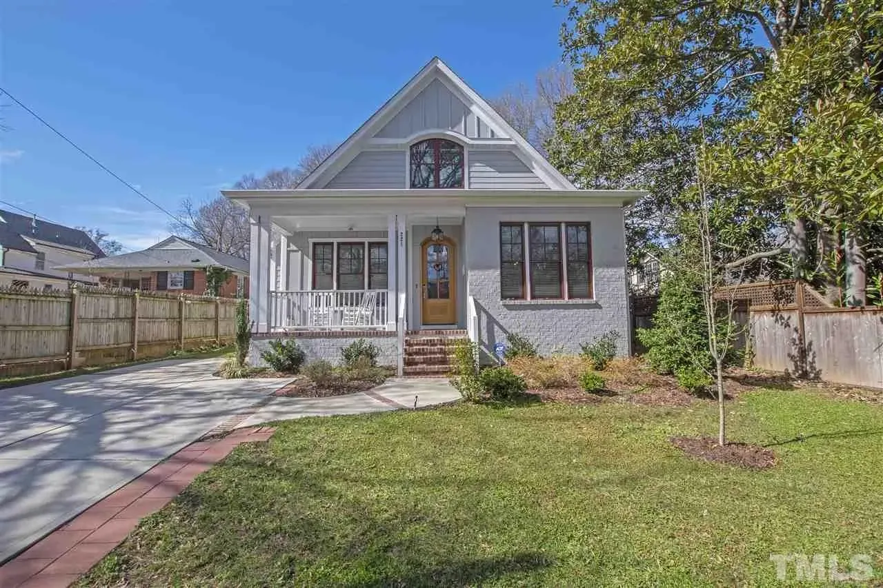 COTTAGE (3)