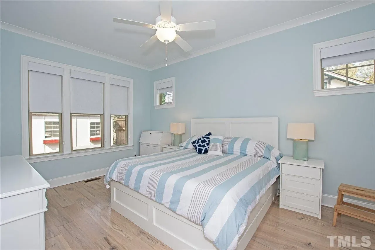 COTTAGE (15)