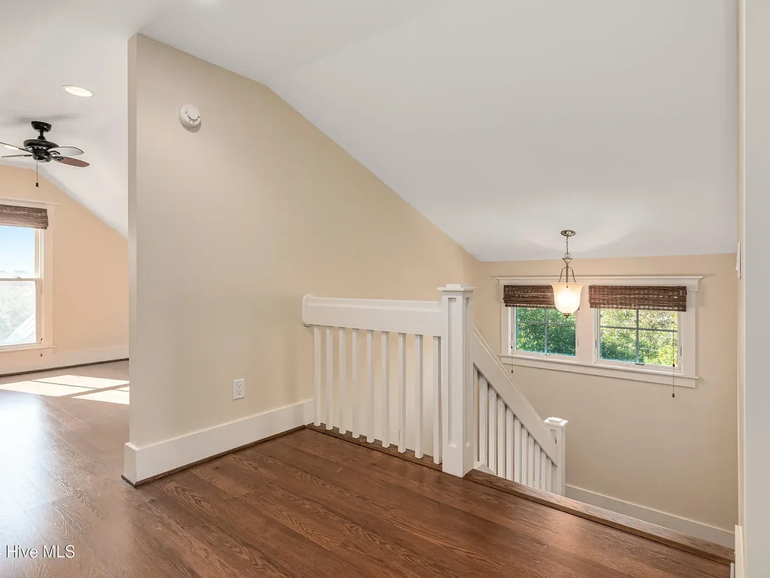 1cf30a72cc877cd27993821c099d9562-cc_ft_1536