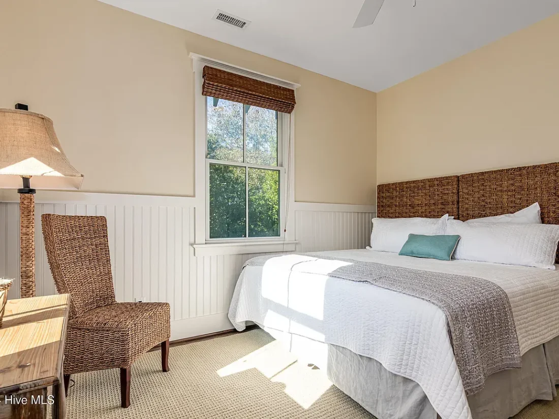 1f407e7ef7d4a9ad1a5dae0416a93157-cc_ft_1152