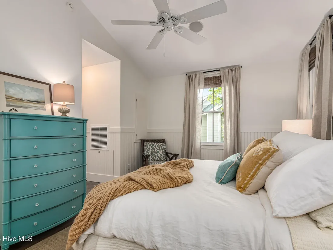 7b34d8019c01a8949b99c6d45687245a-cc_ft_1536