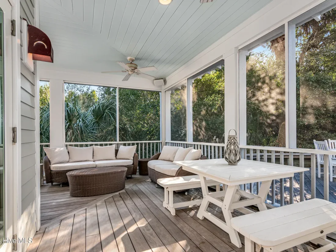 15a42019a310c5e29595232e8e0a63fe-cc_ft_1536