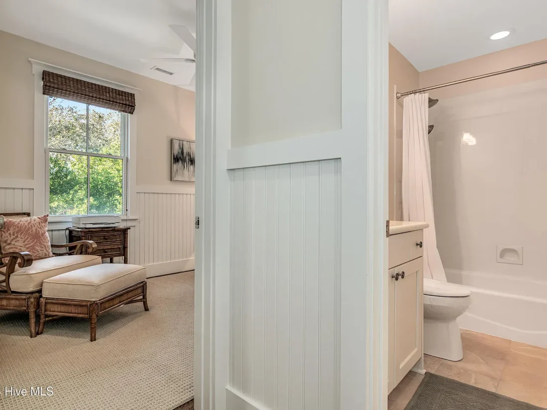 8897c76e2449691b7a73a903f058d026-cc_ft_1536