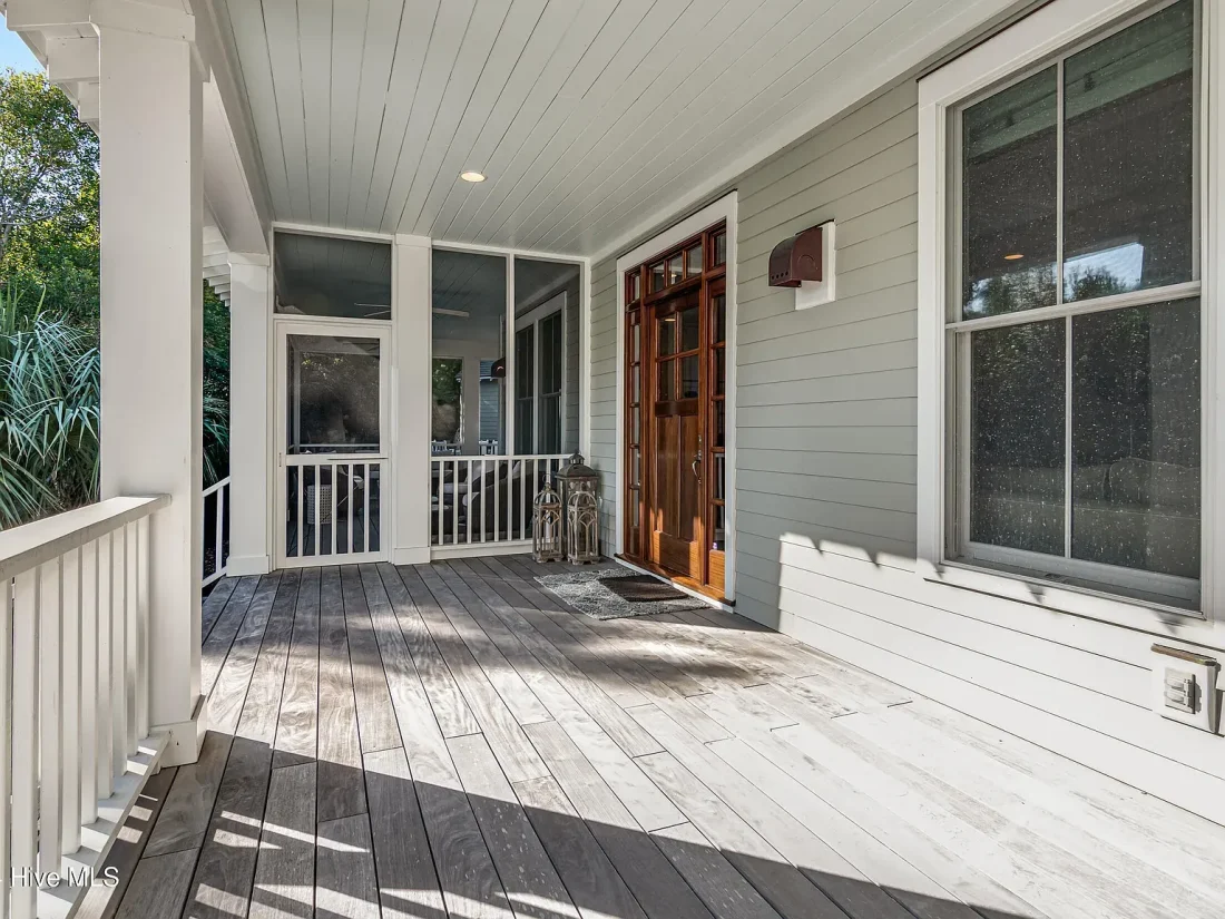 27012704e4caca9b9f7ae0e7554a8f1f-cc_ft_1536