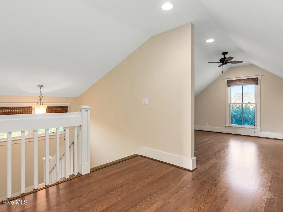 a423a685bed1607773bd5655820ca5f0-cc_ft_1536