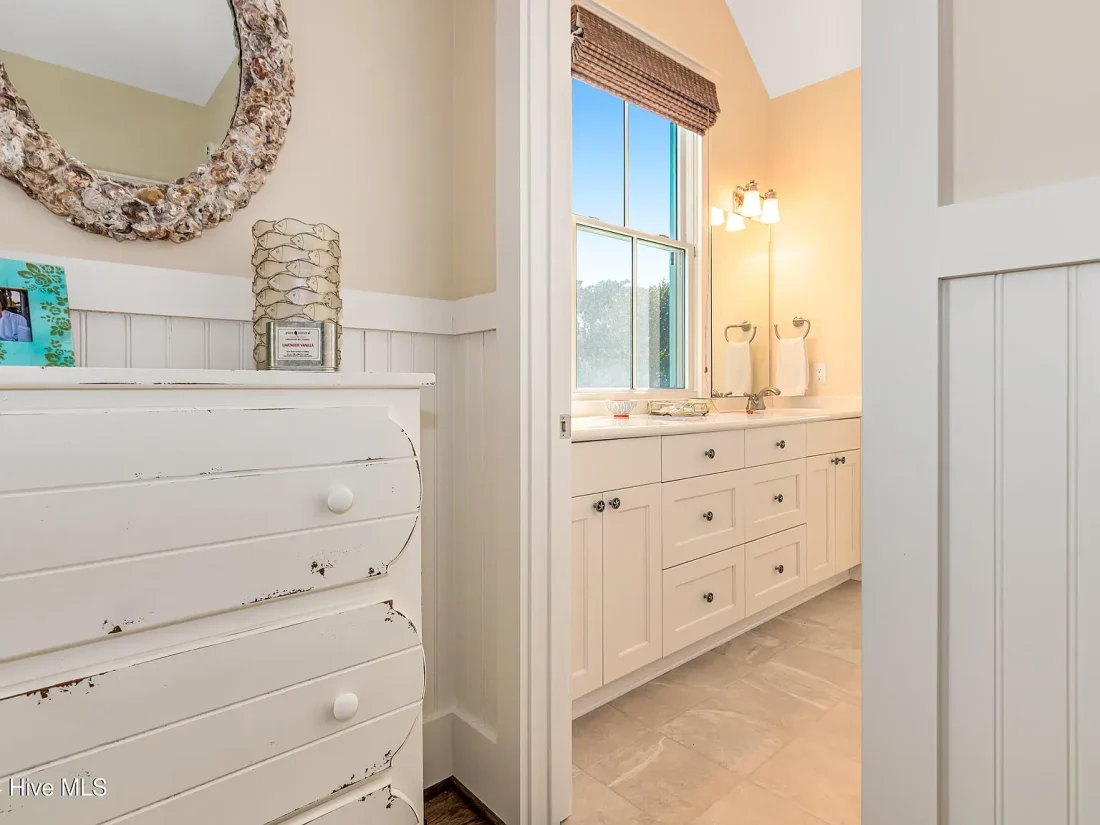 a772274dbbd92d89bad8c9039c81134d-cc_ft_1536