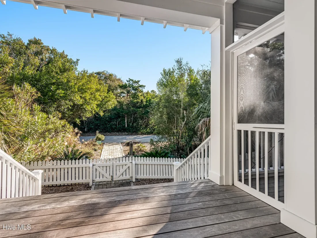 f1ba5d58936f047d5423ae64c142bfb7-cc_ft_1536