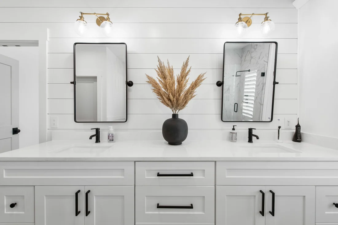 Modern Farmhouse (16)