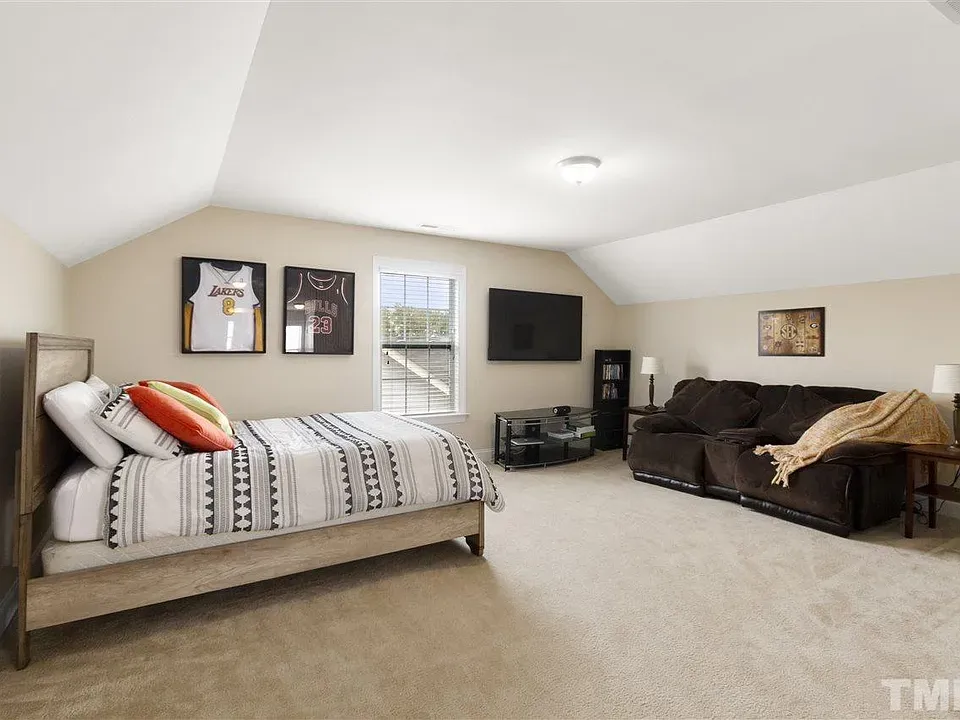 a865b9faef4345f65b55b50352dfc069-cc_ft_960