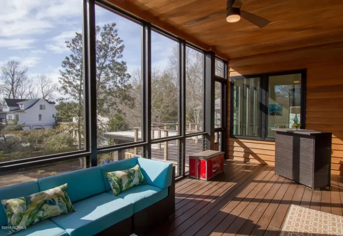 MODERN CONTEMPORARY (6)