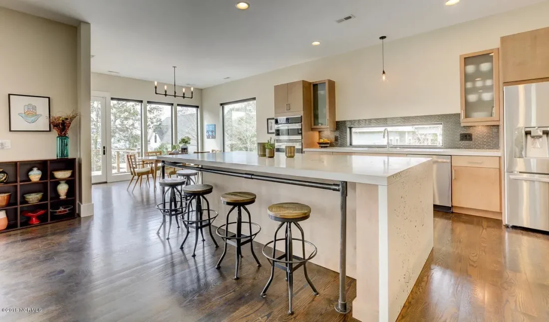 MODERN CONTEMPORARY (7)