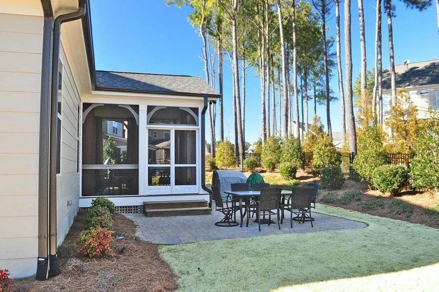 MYHFP 11-1021 IMAGE_Page_02