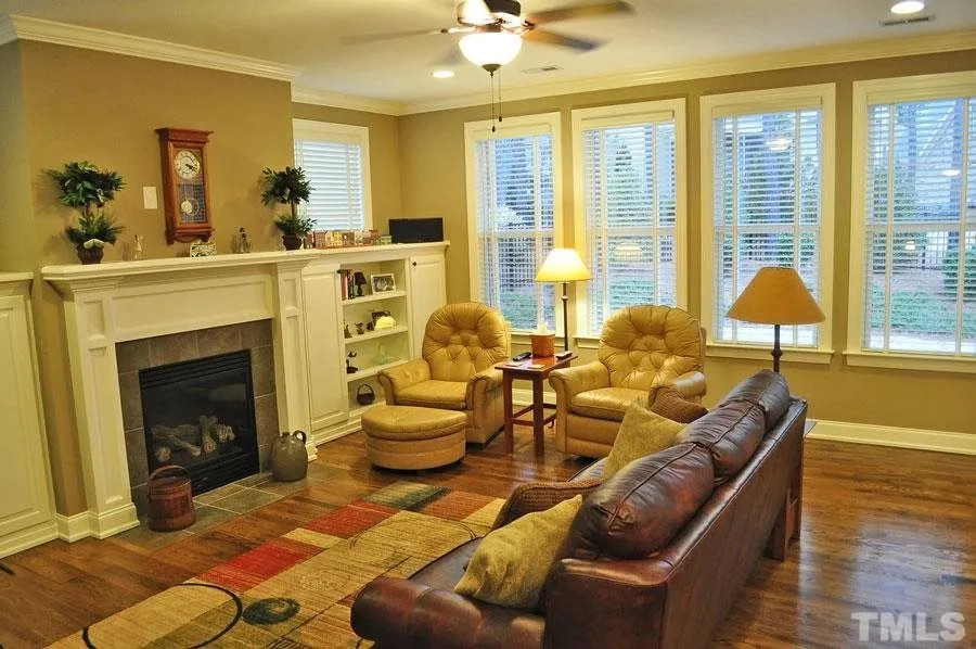 MYHFP 11-1021 IMAGE_Page_09