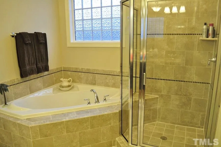 MYHFP 11-1021 IMAGE_Page_13