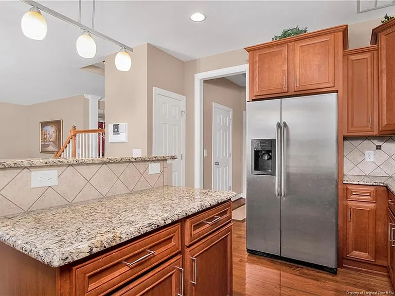 d993c83f9ff4ce14132e56c5196746a0-cc_ft_768