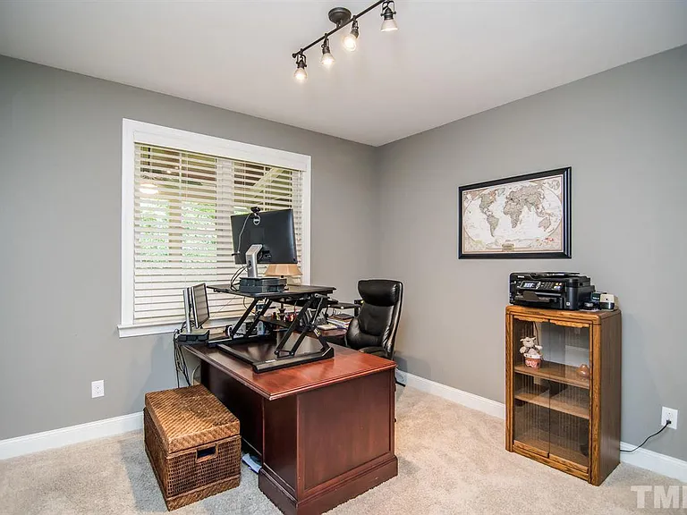 65254bafd975da93b523013193ab8f80-cc_ft_768