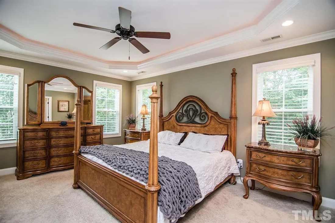 89fd77ad439318d495204d536fbc580b-cc_ft_1536