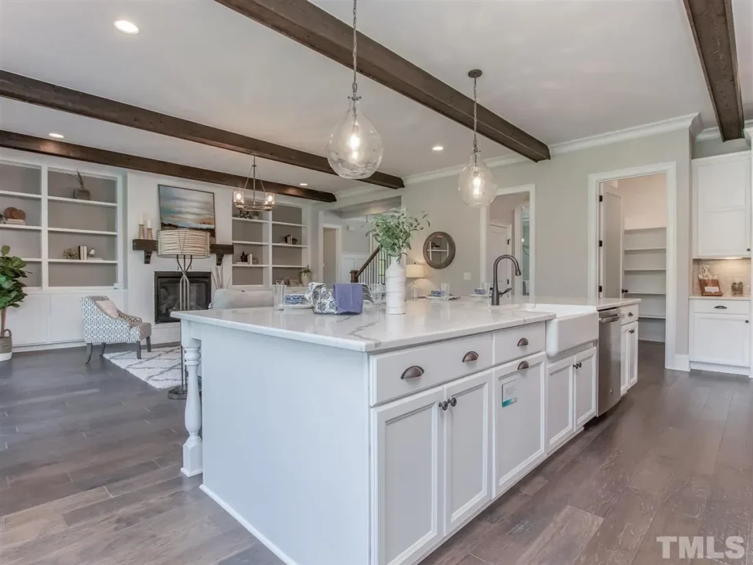 imageye___-_cdcb5531e510e405600208be5cfd4f9bl-m1142128495rd-w1280_h960