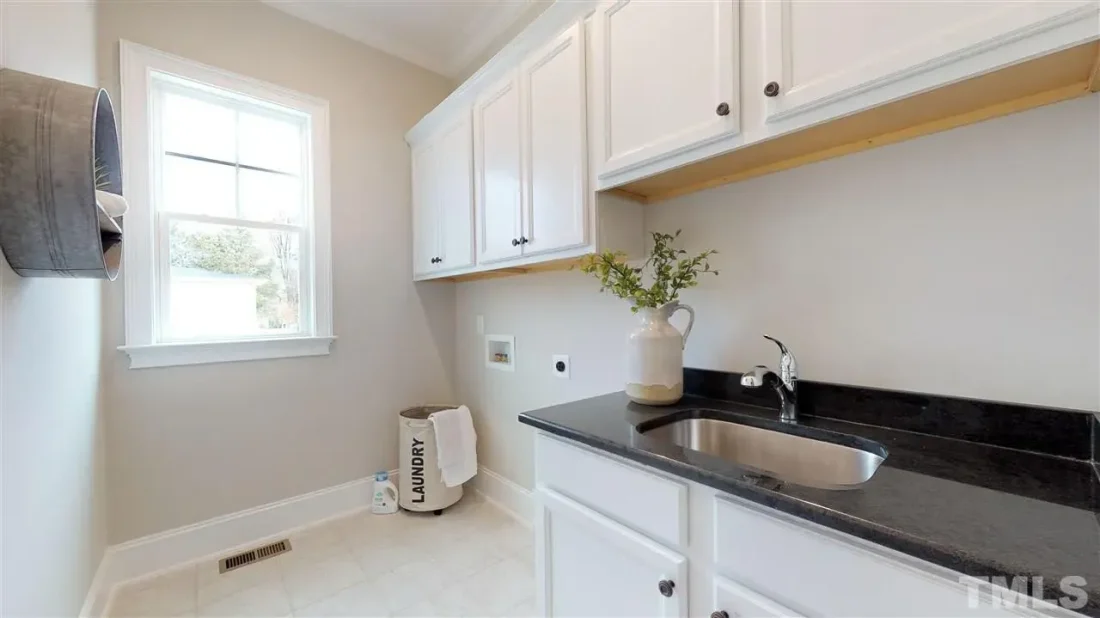 imageye___-_cdcb5531e510e405600208be5cfd4f9bl-m609998191rd-w1280_h960