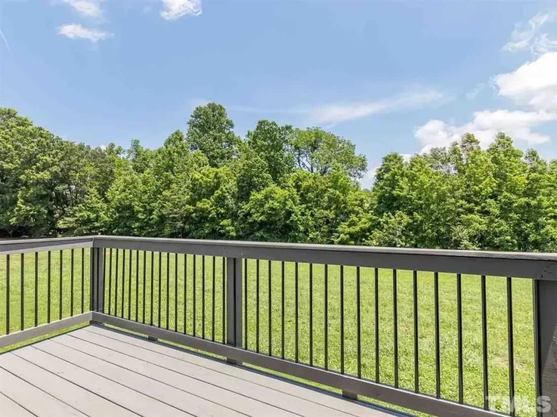 imageye___-_cdcb5531e510e405600208be5cfd4f9bl-m1035705128rd-w1280_h960