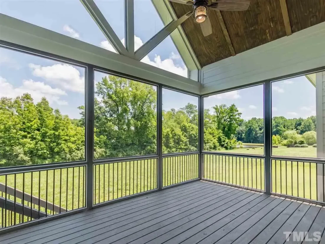 imageye___-_cdcb5531e510e405600208be5cfd4f9bl-m2075636454rd-w1280_h960