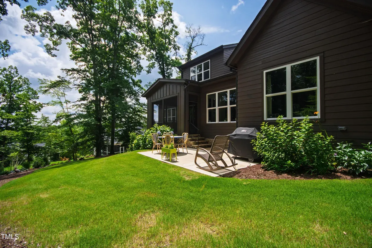 modern farmhouse (29)