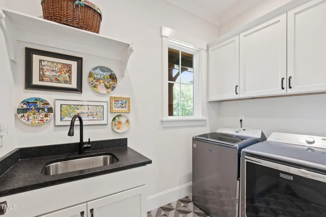 modern farmhouse (40)