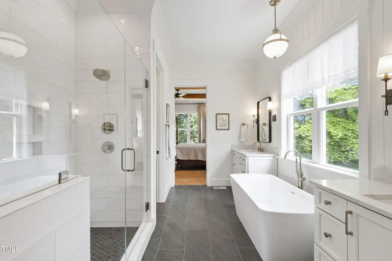 modern farmhouse (59)