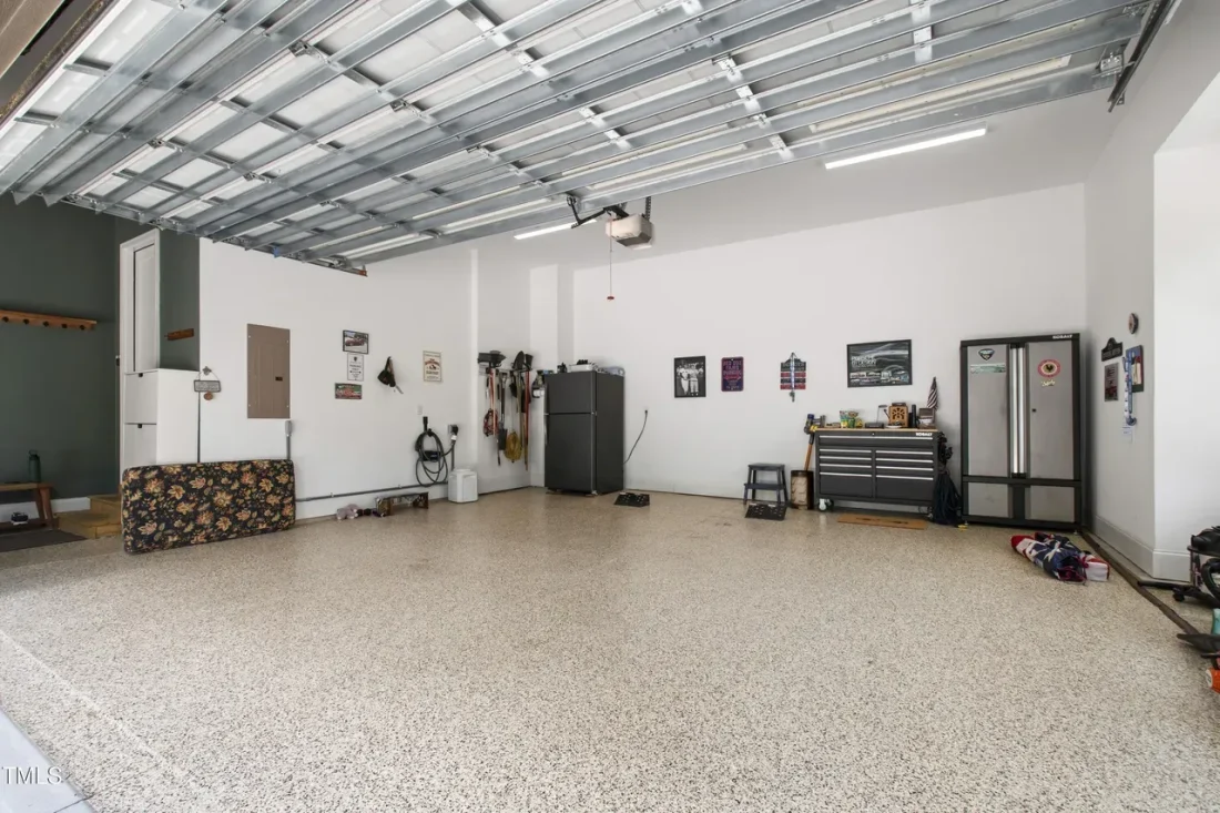 modern farmhouse (65)