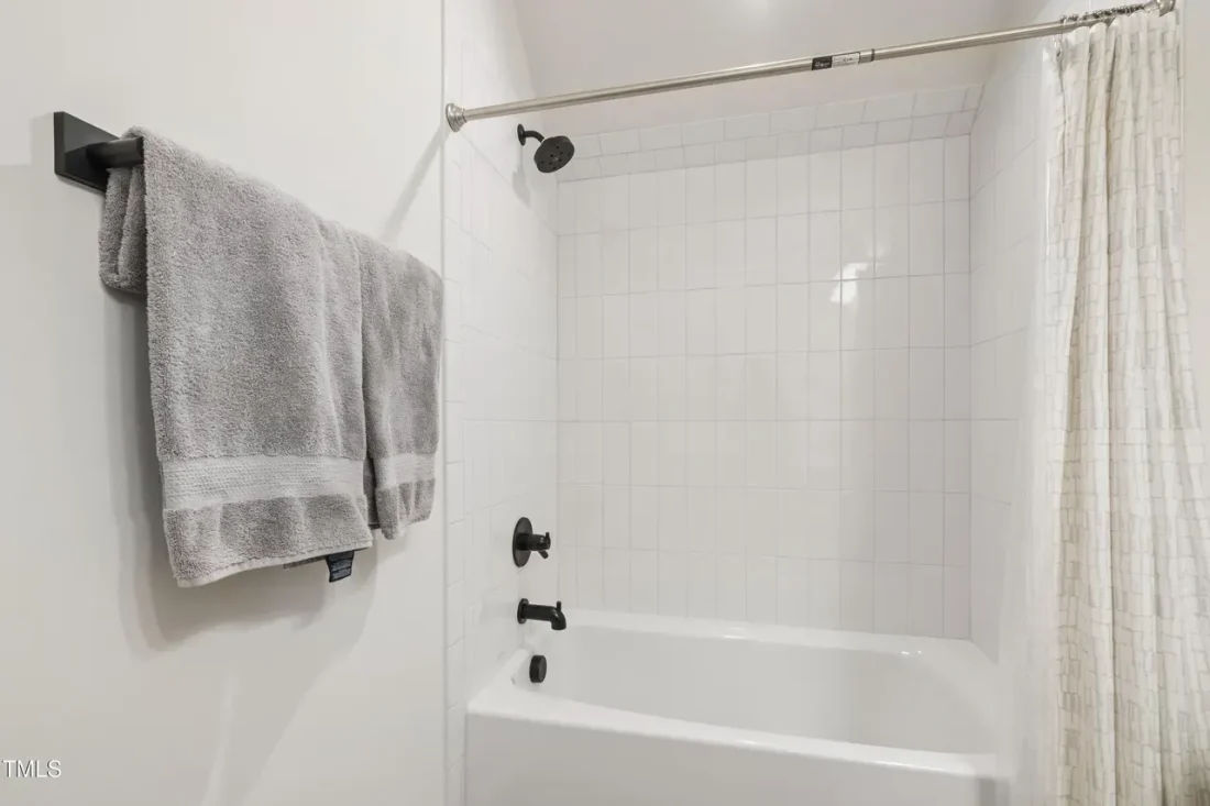 modern farmhouse (18)