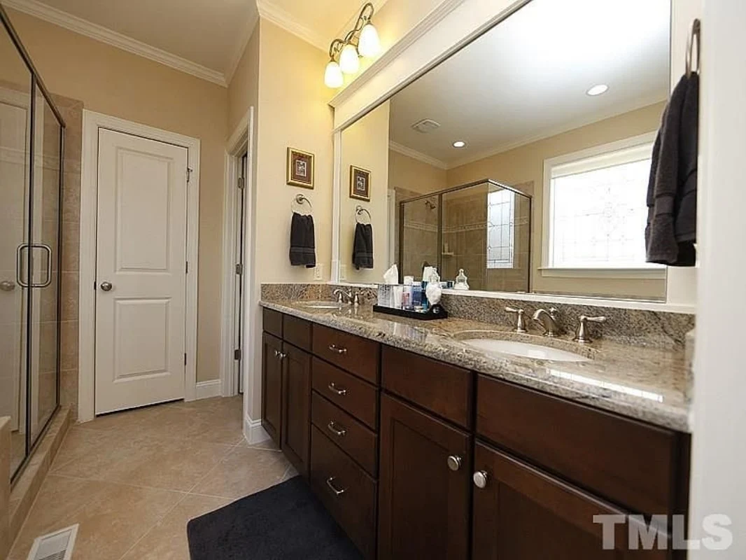 13-1194 HOUSE PLAN - Traditional Craftsman House Plan - 3-Bed, 2-Bath, 2,984 SF 8 13-1194 HOME PLAN