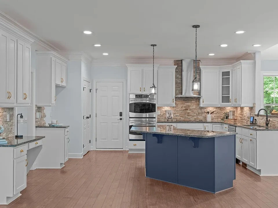 imageye___-_66a6311254861045b85d7a6c7f532367-cc_ft_960