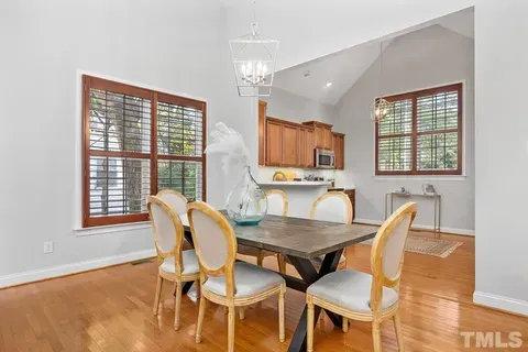 6a2c71b9195109f43eb71a0562d0a65el-m1333564578rd-w480_h360