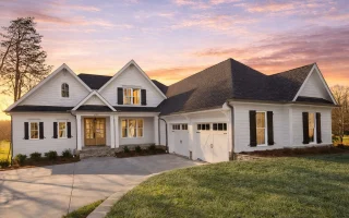 Plan  15-1301 - Teakwood Cove Cabin  | Traditional - 5-Bed, 4.5-Bath, 4,010 SF