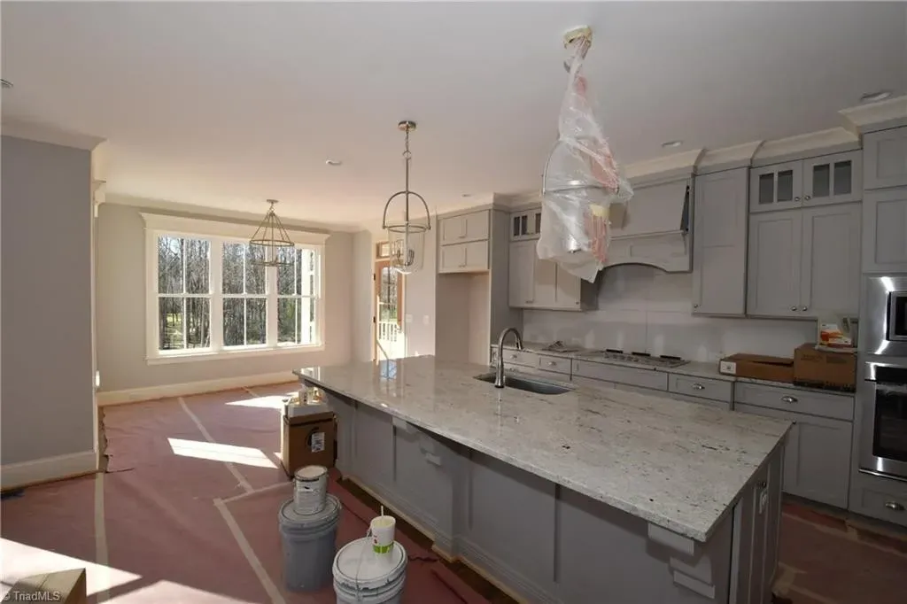 CRAFTSMAN RANCH (11)