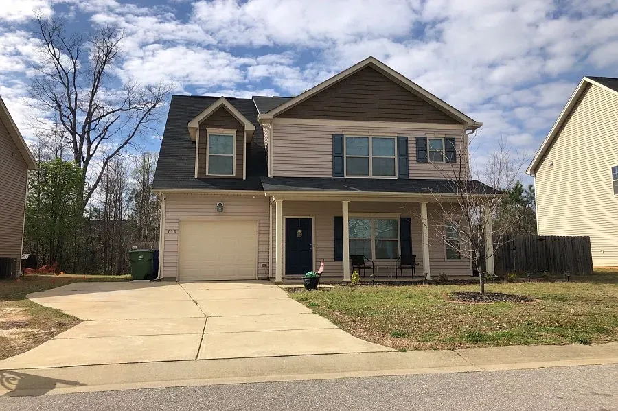 6357e1eec75168e073a3d4404a97feac-cc_ft_960