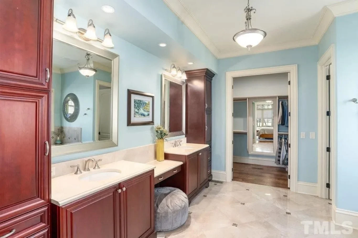 9-1829B HOUSE PLAN - Elegant House Plan with CAD Designs, Spacious Layout & Features 19 Elegant 2-Story House Plan with Vaulted Ceilings and Outdoor Living