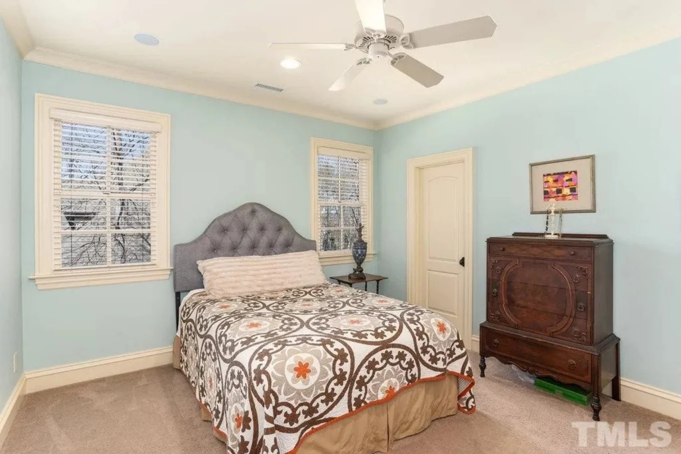 9-1829B HOUSE PLAN - Elegant House Plan with CAD Designs, Spacious Layout & Features 31 Elegant 2-Story House Plan with Vaulted Ceilings and Outdoor Living